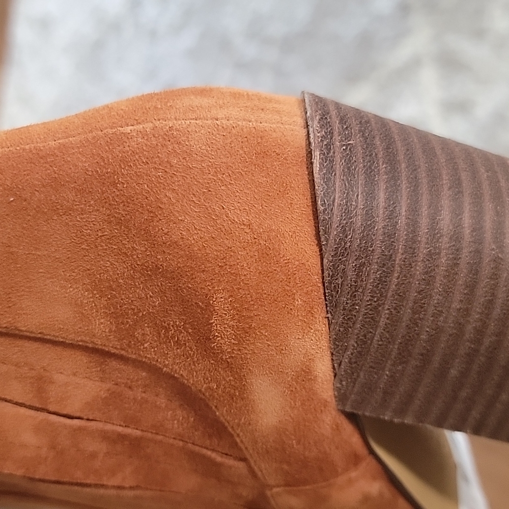 Charles by charles david "Shopper" Kid Suede Bootie - Picture 9 of 10